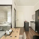 Quentin Hotel 4*