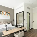 Quentin Hotel Prague