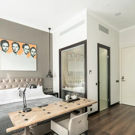 Quentin Hotel Prague