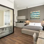 Hotel Quentin 4*