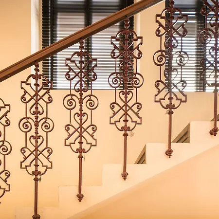 Quentin ホテル 4*