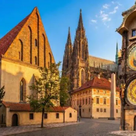 Quentin 4* Prague