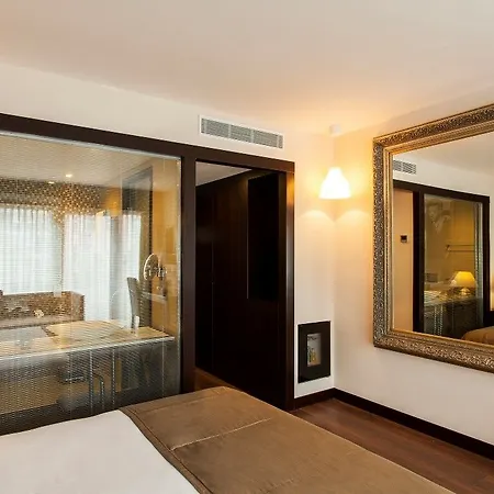 Quentin 4* Praag