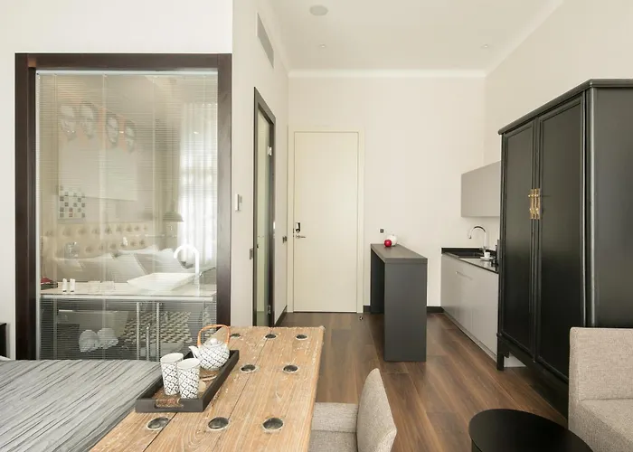 Quentin Hotel 4*
