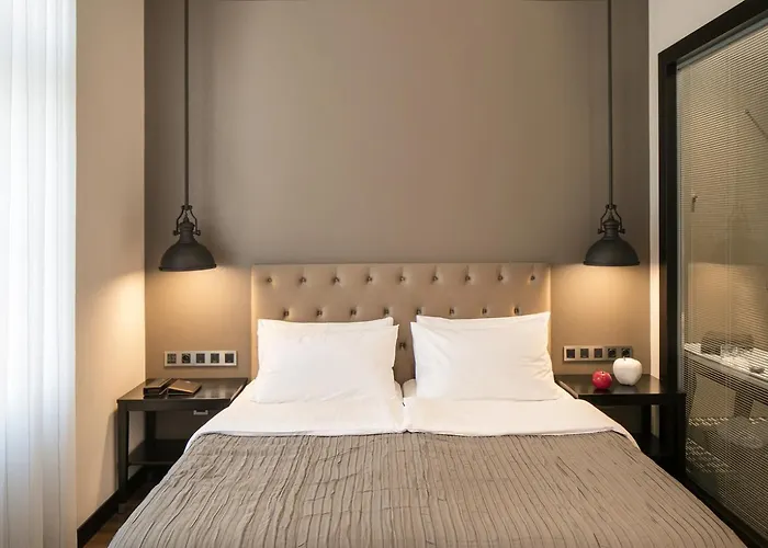 Quentin Hotel 4*