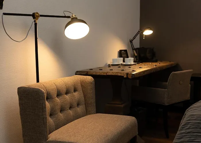 Quentin Hotel
